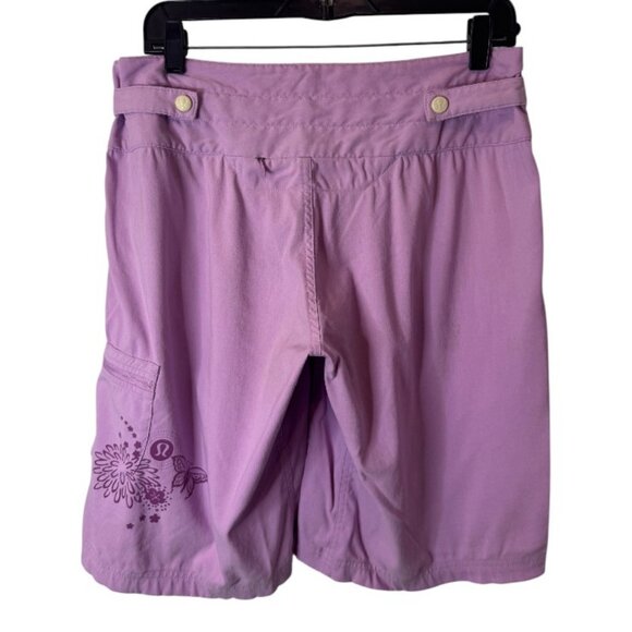 Lululemon purple high rise cargo shorts size M - Picture 3 of 6